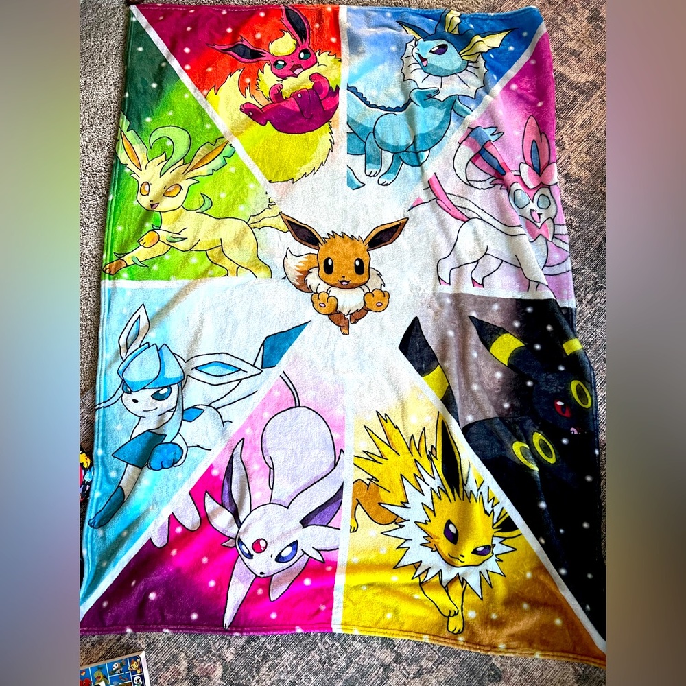 Eevee Pokémon Fleece Blanket/Throw